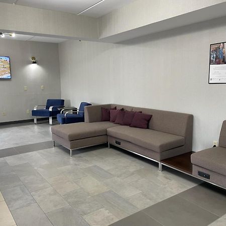 Wingate By Wyndham Grove City Extérieur photo