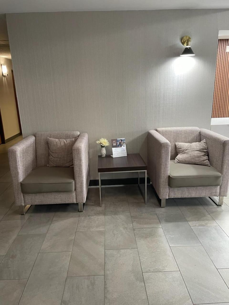 Wingate By Wyndham Grove City Extérieur photo