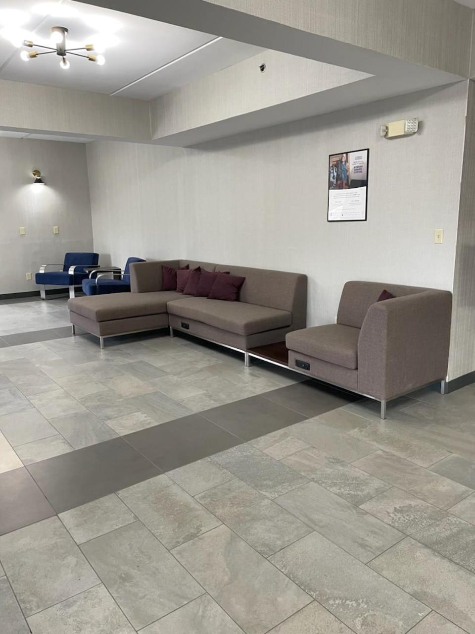Wingate By Wyndham Grove City Extérieur photo